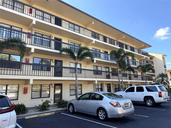 315 30TH AVENUE W, Unit B305, BRADENTON, FL 34205