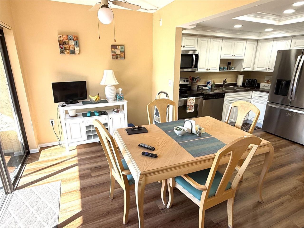 315 30th Avenue W, Unit B305, Bradenton, FL 34205 Photo