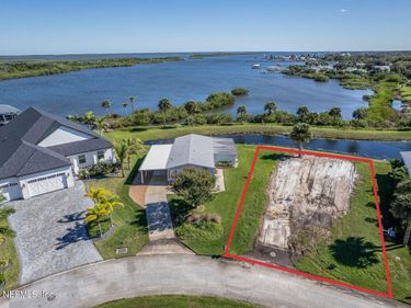 247 GOLDEN BAY Boulevard, Oak Hill, FL 32759