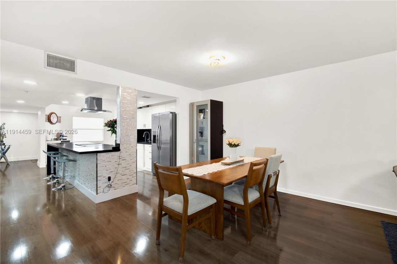 1100 SW 130th Ave, Unit 112H, Pembroke Pines, FL 33027 Photo