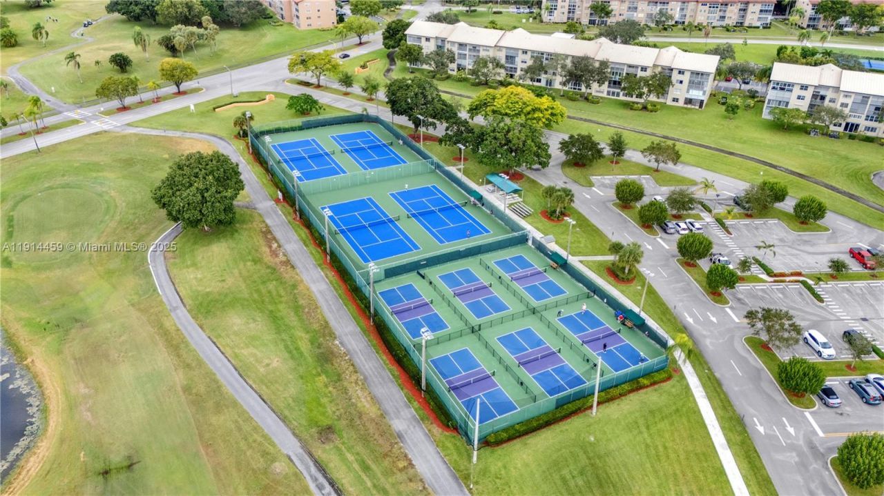 1100 SW 130th Ave, Unit 112H, Pembroke Pines, FL 33027 Photo