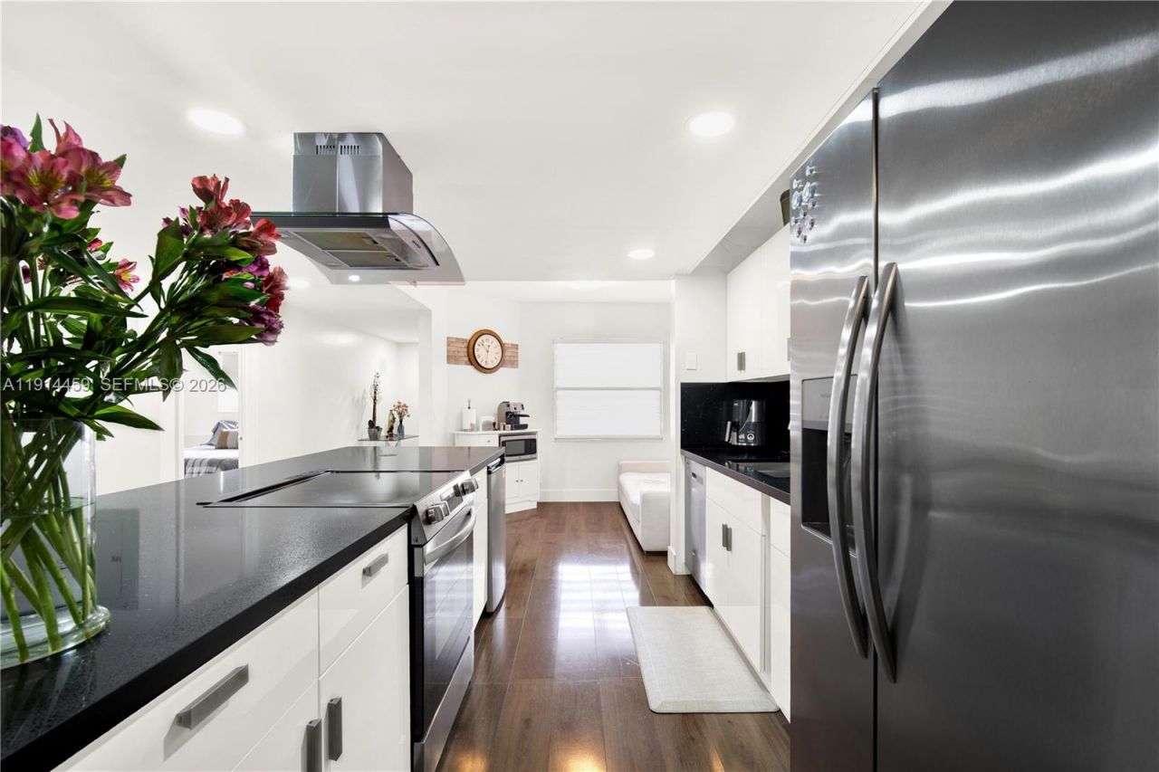 1100 SW 130th Ave, Unit 112H, Pembroke Pines, FL 33027 Photo