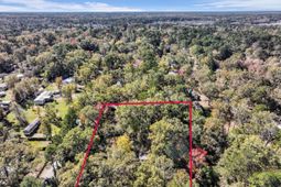 497 Renau Boulevard photo 4