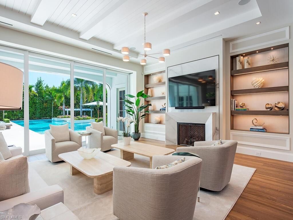 1675 Gordon Dr, Naples, FL 34102 Photo