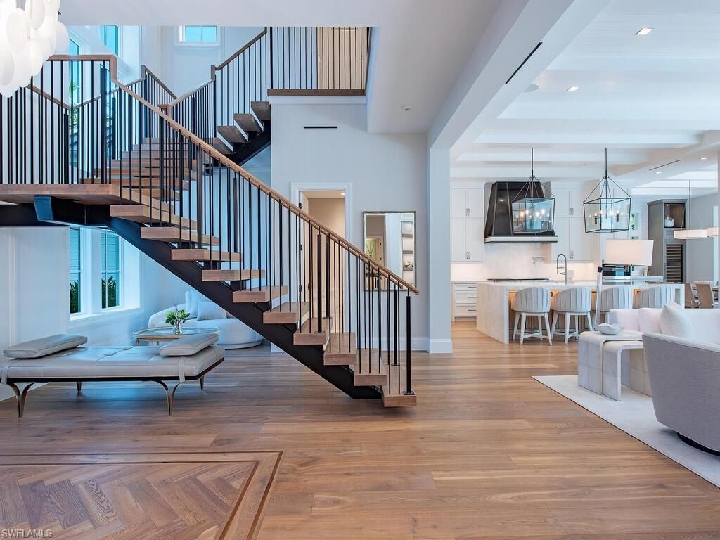 1675 Gordon Dr, Naples, FL 34102 Photo