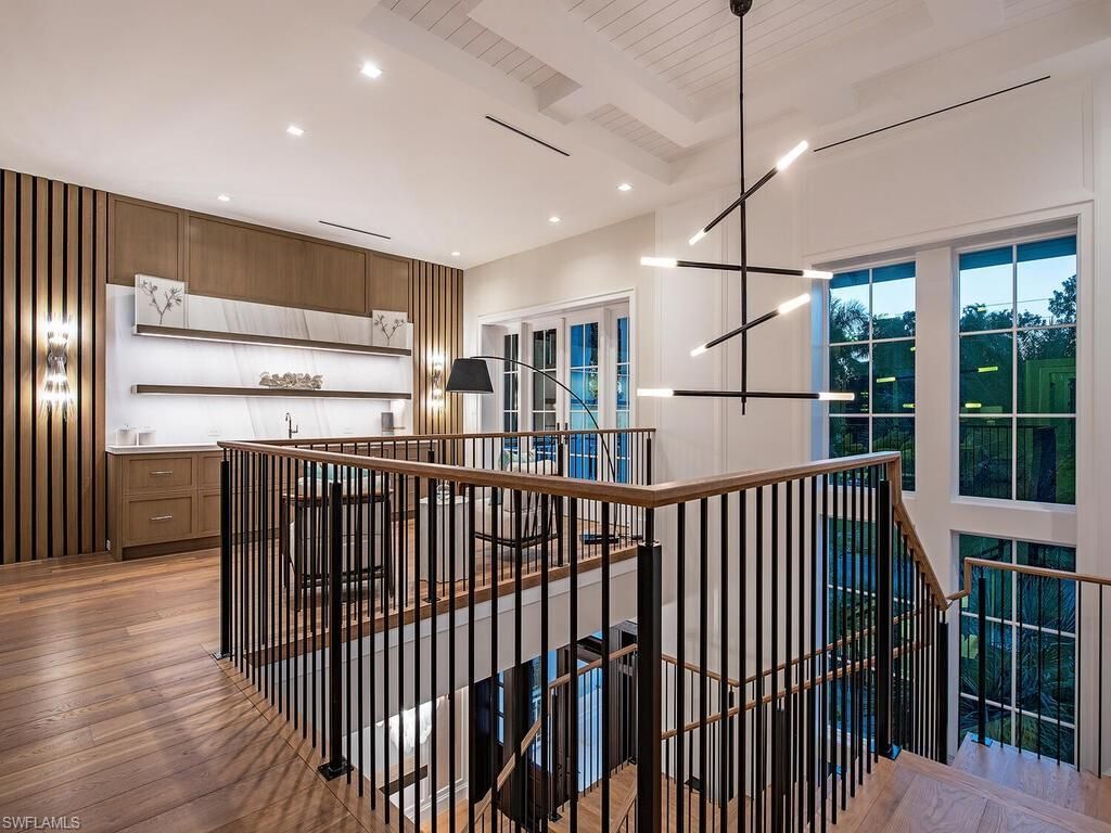 1675 Gordon Dr, Naples, FL 34102 Photo