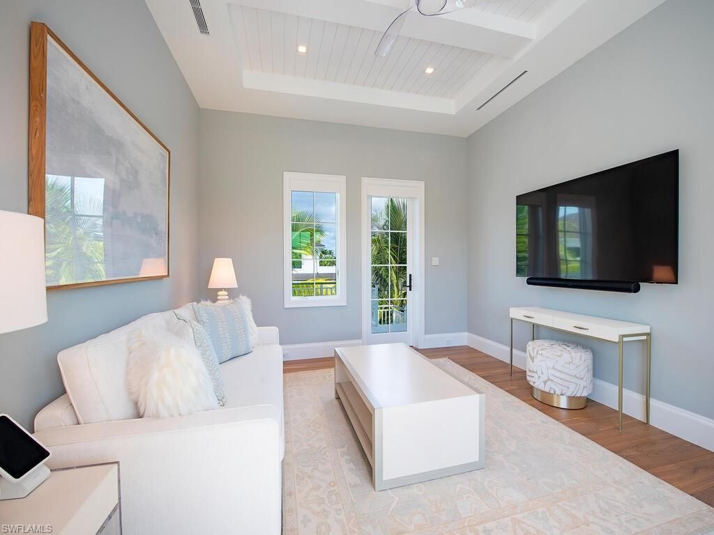 1675 Gordon Dr, Naples, FL 34102 Photo