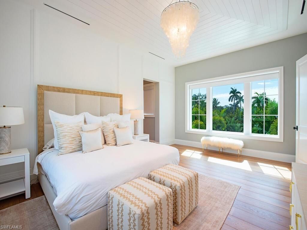 1675 Gordon Dr, Naples, FL 34102 Photo