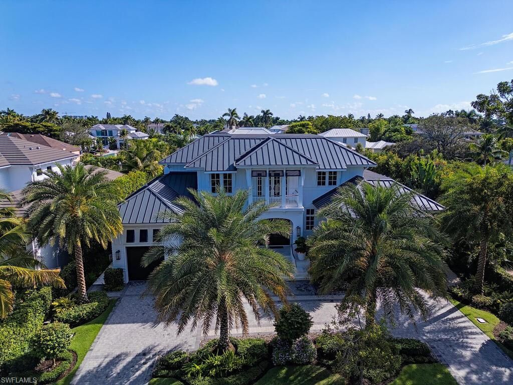 1675 Gordon Dr, Naples, FL 34102 Photo