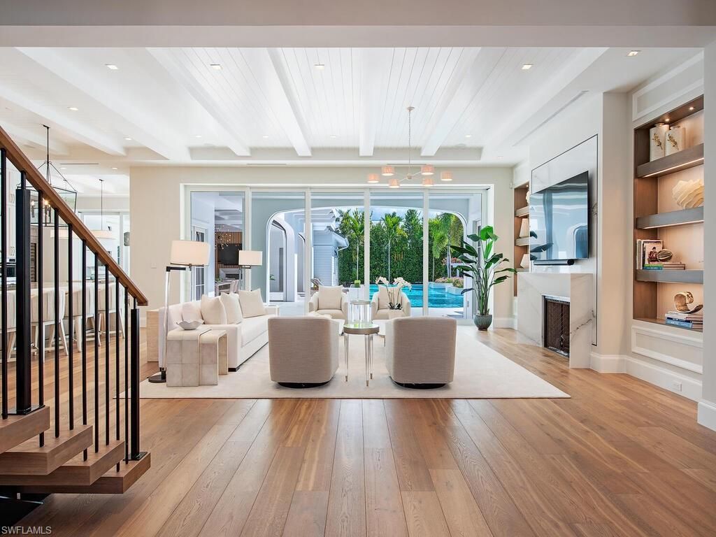 1675 Gordon Dr, Naples, FL 34102 Photo