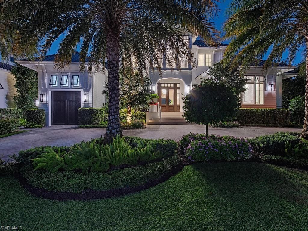 1675 Gordon Dr, Naples, FL 34102 Photo