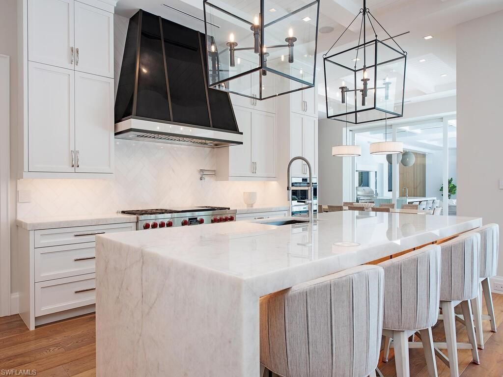 1675 Gordon Dr, Naples, FL 34102 Photo