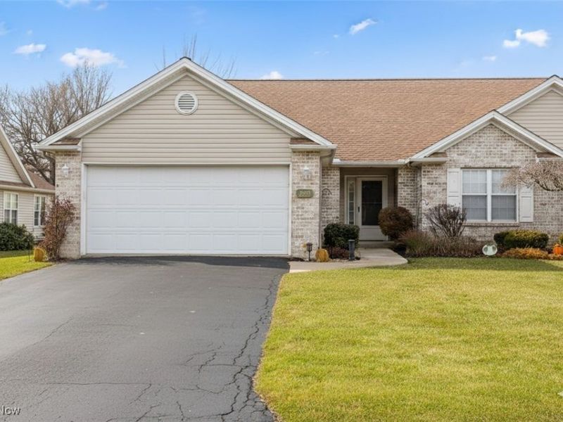 2003 E County Line Road, Mineral Ridge, OH 44440 Photo 1