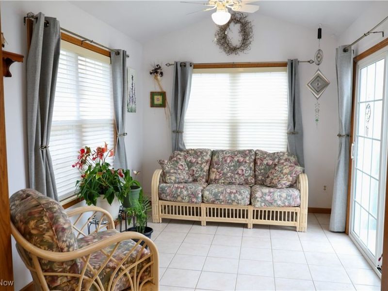 2003 E County Line Road, Mineral Ridge, OH 44440 Photo 16