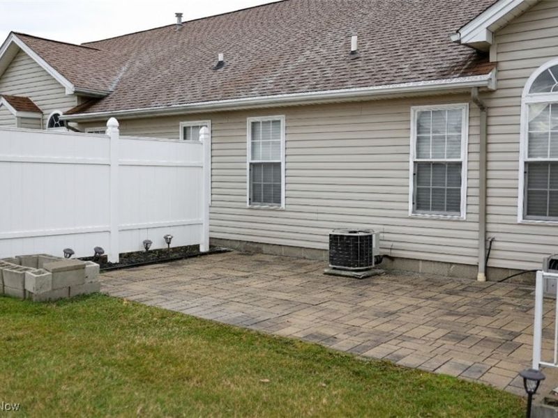 2003 E County Line Road, Mineral Ridge, OH 44440 Photo 4