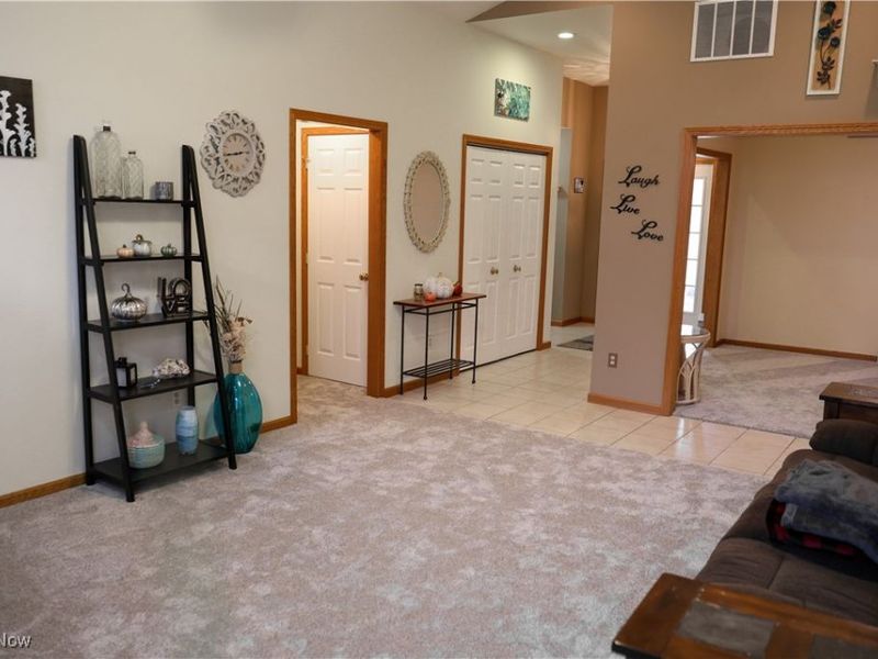 2003 E County Line Road, Mineral Ridge, OH 44440 Photo 9