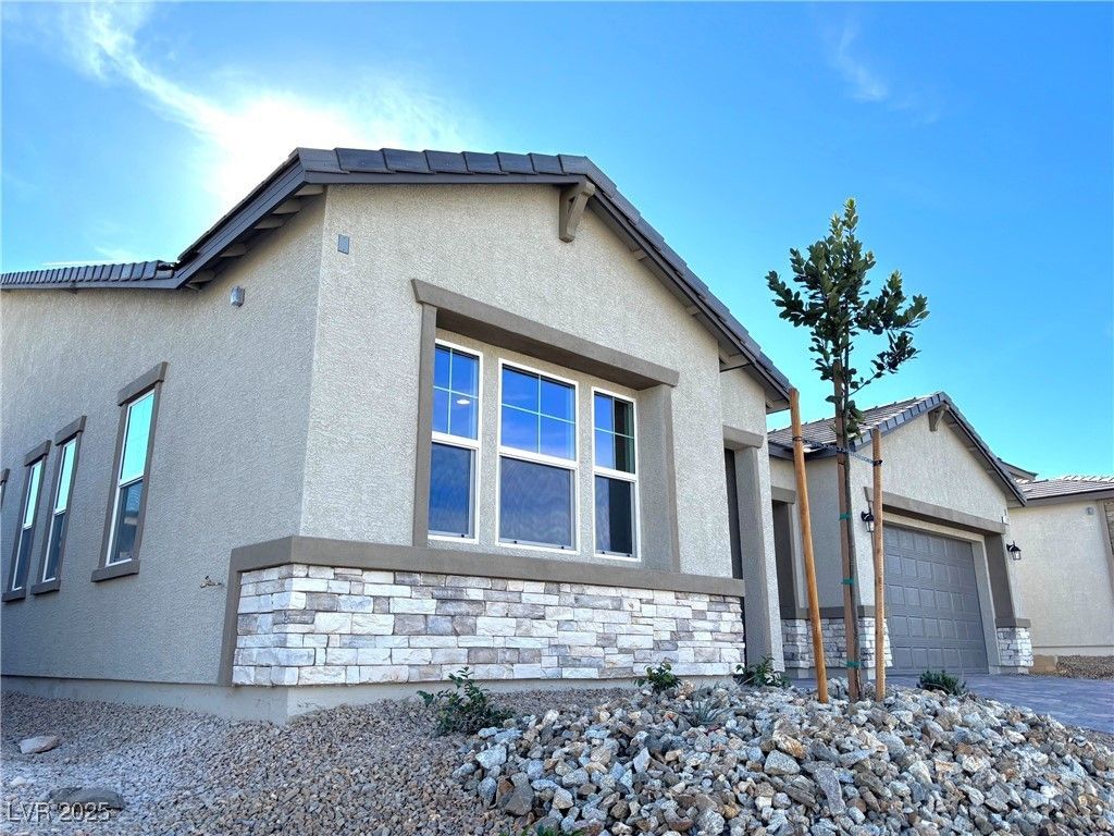 7721 Pirouette Avenue, Las Vegas, NV 89178