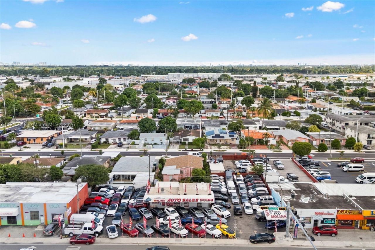 4245 E 8th Ave, Hialeah, FL 33013 Photo