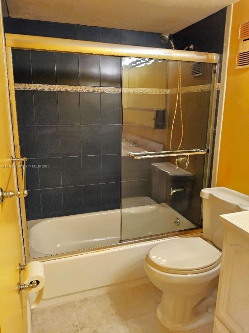 7111 Miami Lakes Dr, Unit N2, Miami Lakes, FL 33014 Photo