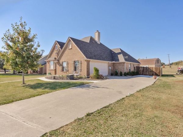 503 Port O Call Drive, Runaway Bay, TX 76426