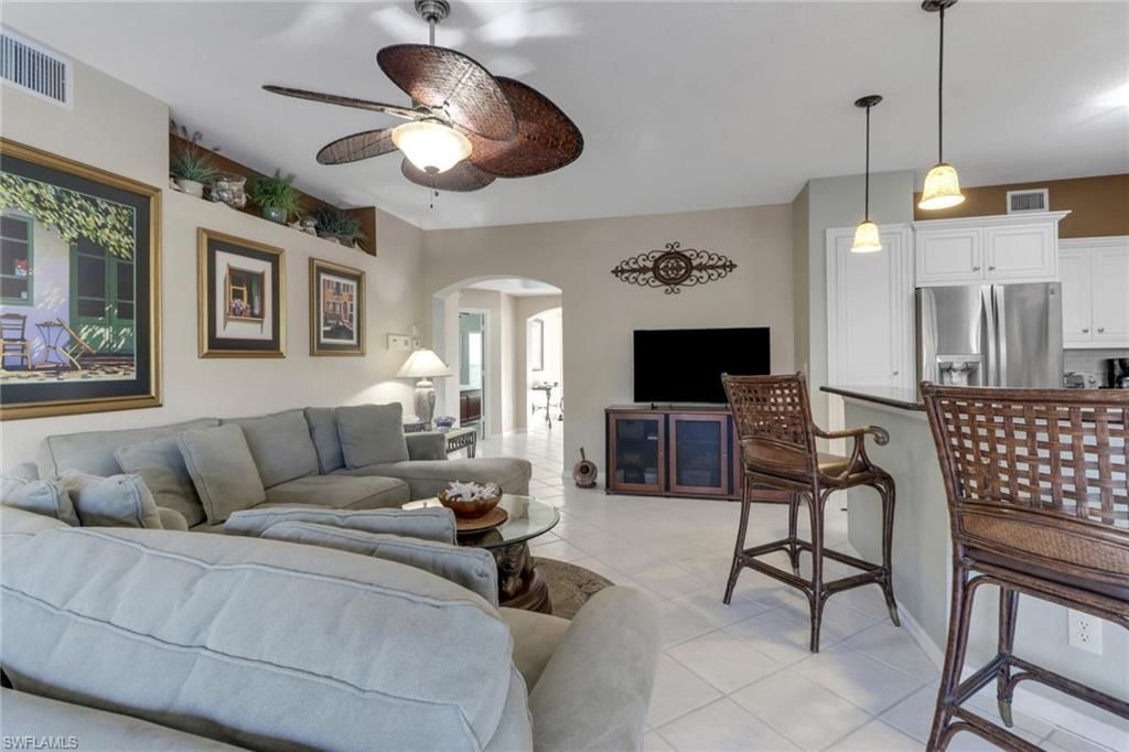 5325 Andover Dr, Unit 101, Naples, FL 34110 Photo