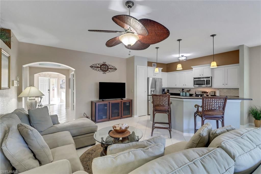 5325 Andover Dr, Unit 101, Naples, FL 34110 Photo