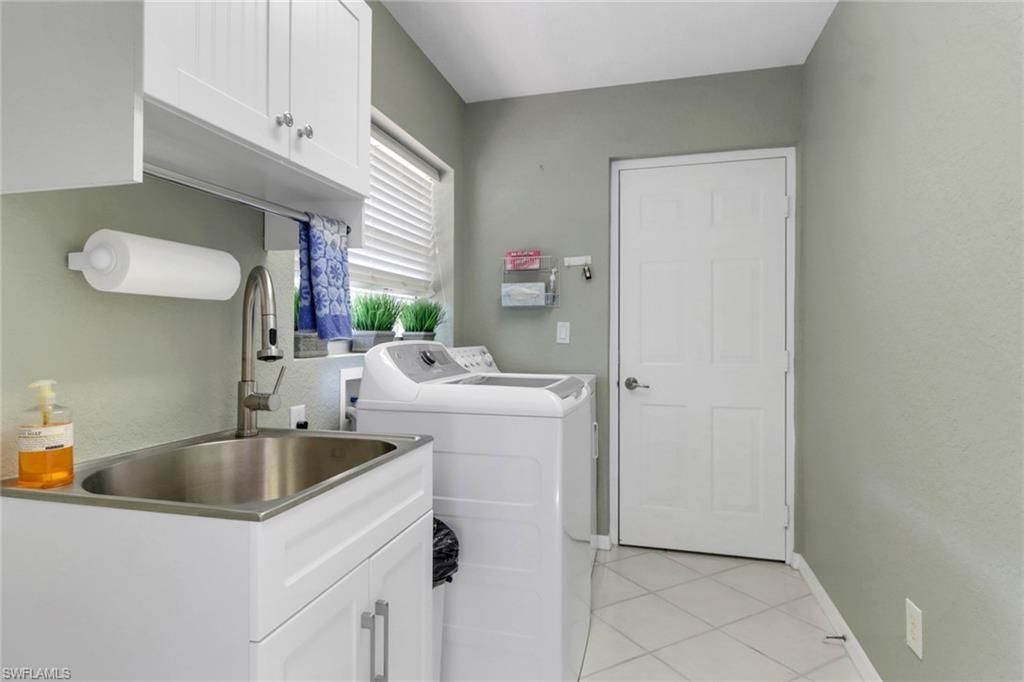 5325 Andover Dr, Unit 101, Naples, FL 34110 Photo