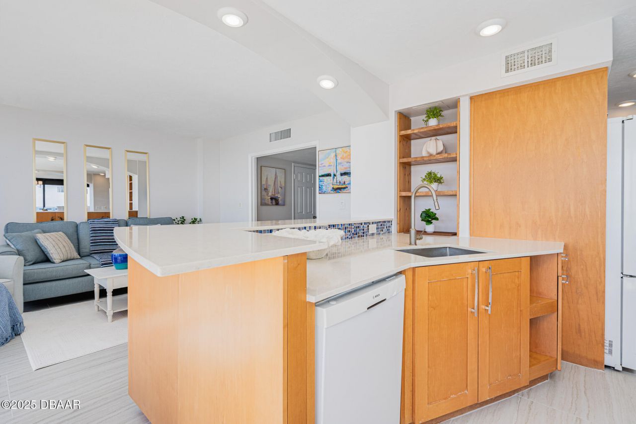 2200 N Atlantic Avenue, Unit 1502, Daytona Beach, FL 32118 Photo