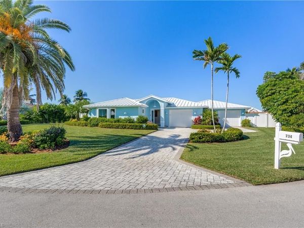 734 Sand Dollar DR, SANIBEL, FL 33957