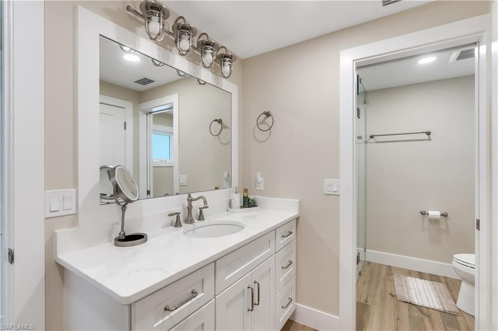 734 Sand Dollar Dr, Sanibel, FL 33957 Photo