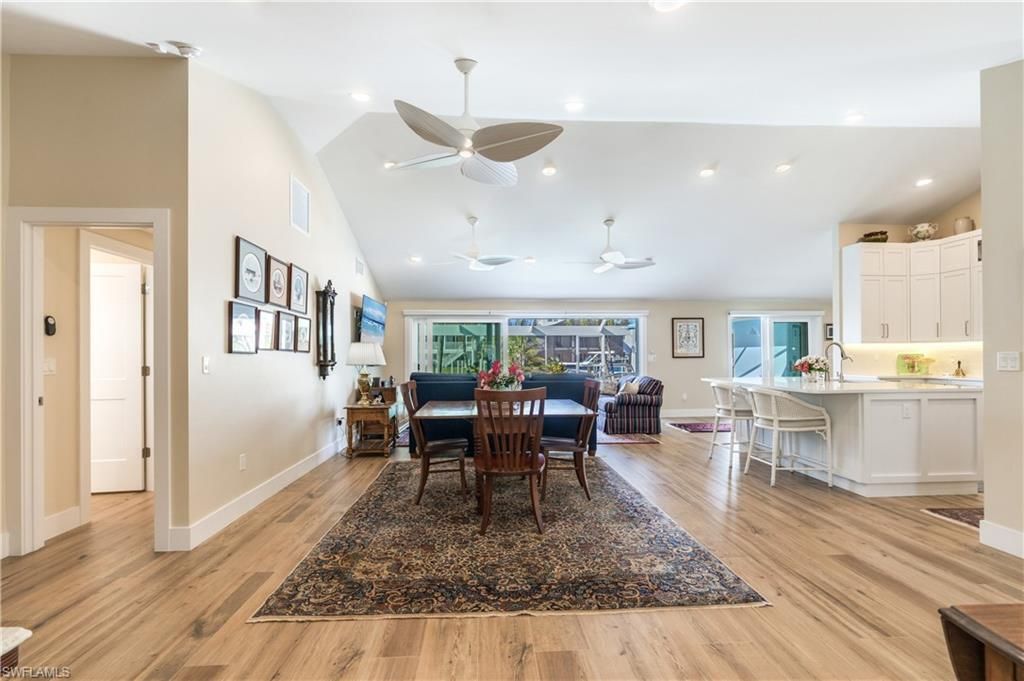 734 Sand Dollar Dr, Sanibel, FL 33957 Photo