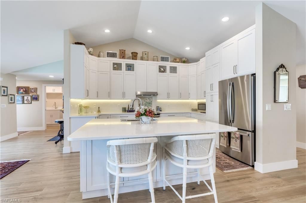 734 Sand Dollar Dr, Sanibel, FL 33957 Photo