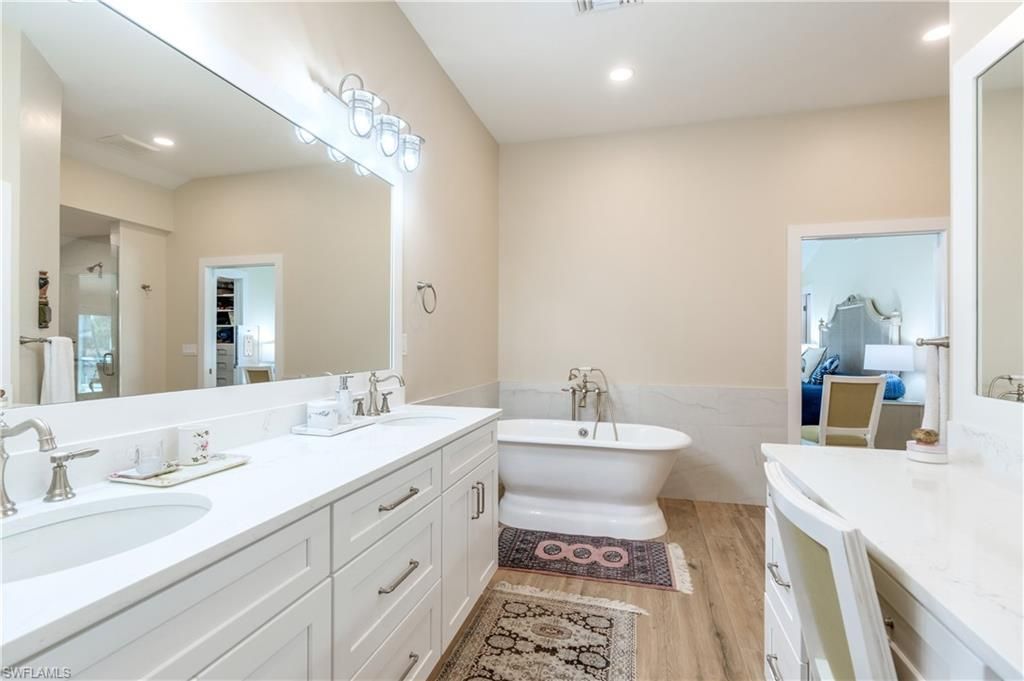 734 Sand Dollar Dr, Sanibel, FL 33957 Photo