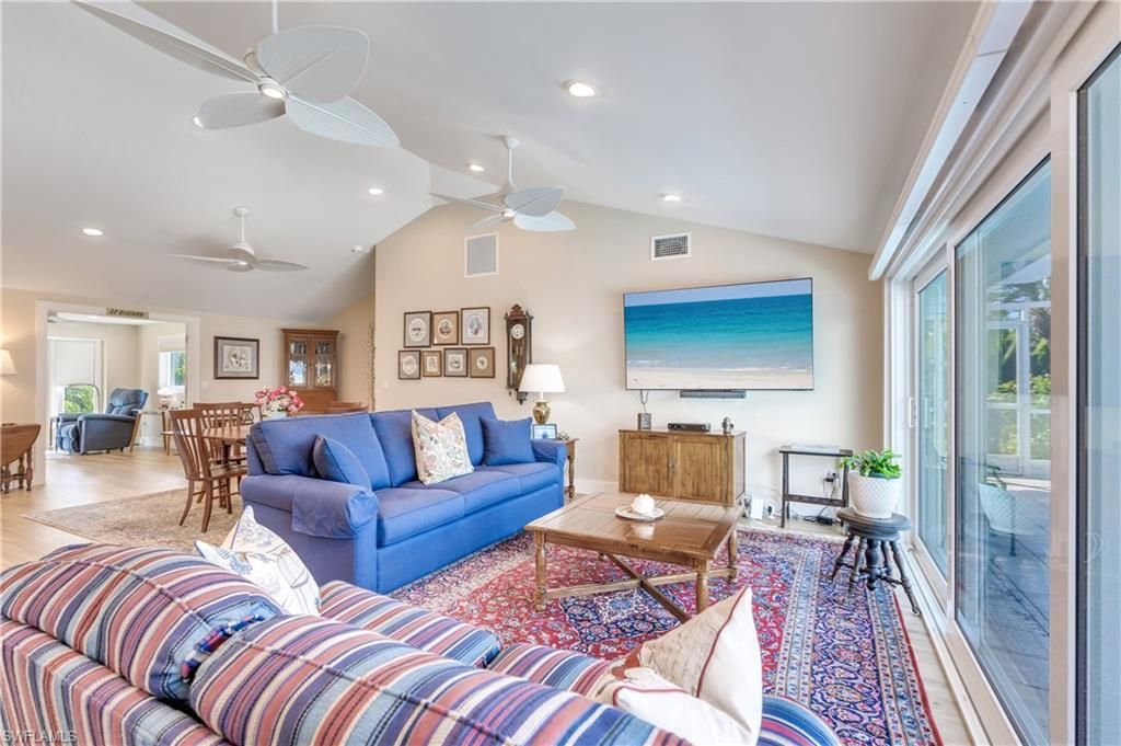 734 Sand Dollar Dr, Sanibel, FL 33957 Photo