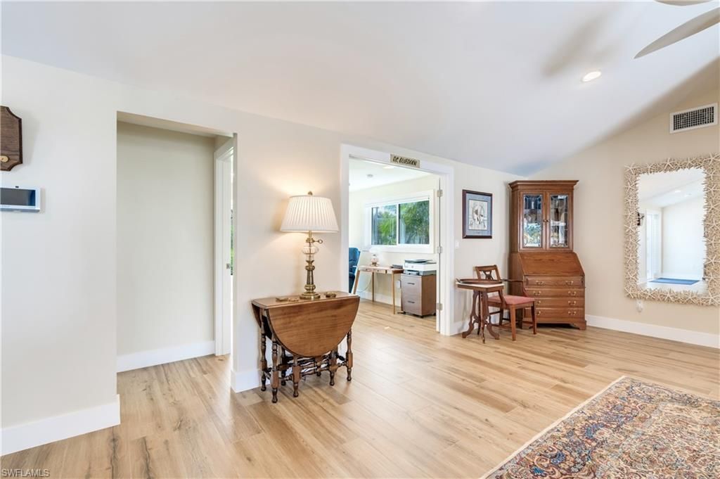 734 Sand Dollar Dr, Sanibel, FL 33957 Photo