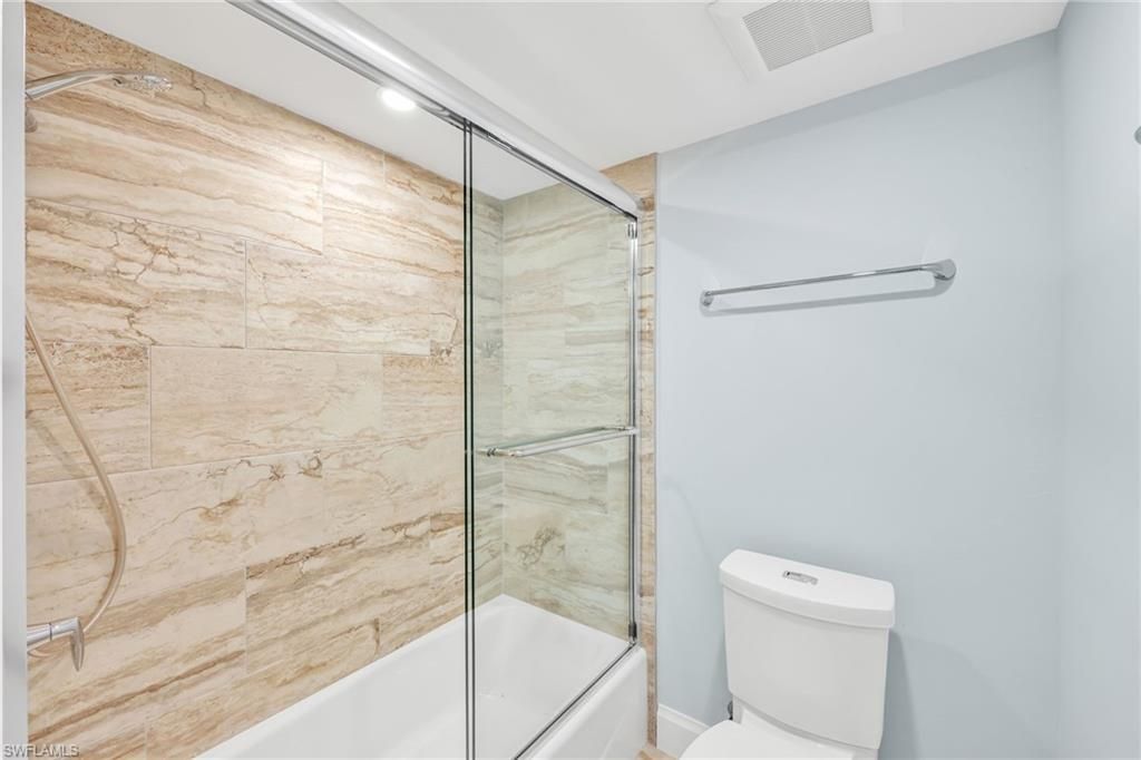 9653 Gulf Shore Dr, Unit 402, Naples, FL 34108 Photo