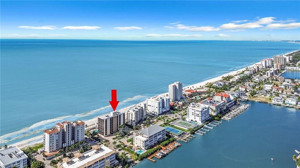 9653 Gulf Shore Dr, Unit 402, Naples, FL 34108 Photo
