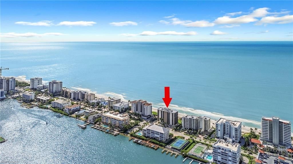 9653 Gulf Shore Dr, Unit 402, Naples, FL 34108 Photo