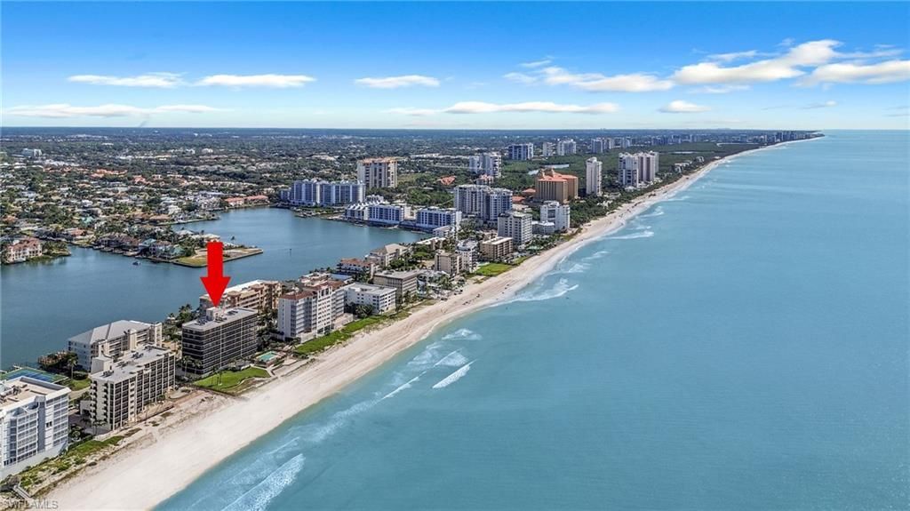 9653 Gulf Shore Dr, Unit 402, Naples, FL 34108 Photo