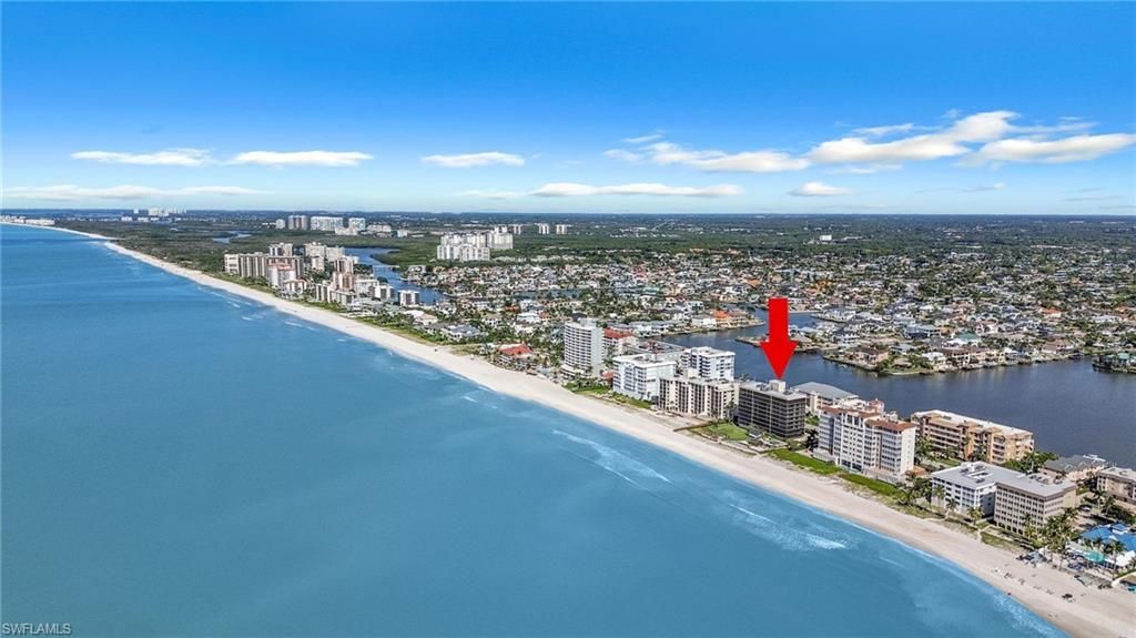 9653 Gulf Shore Dr, Unit 402, Naples, FL 34108 Photo
