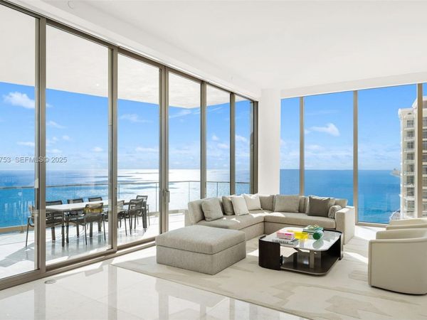 17901 Collins Ave, Unit 4507, Sunny Isles Beach, FL 33160