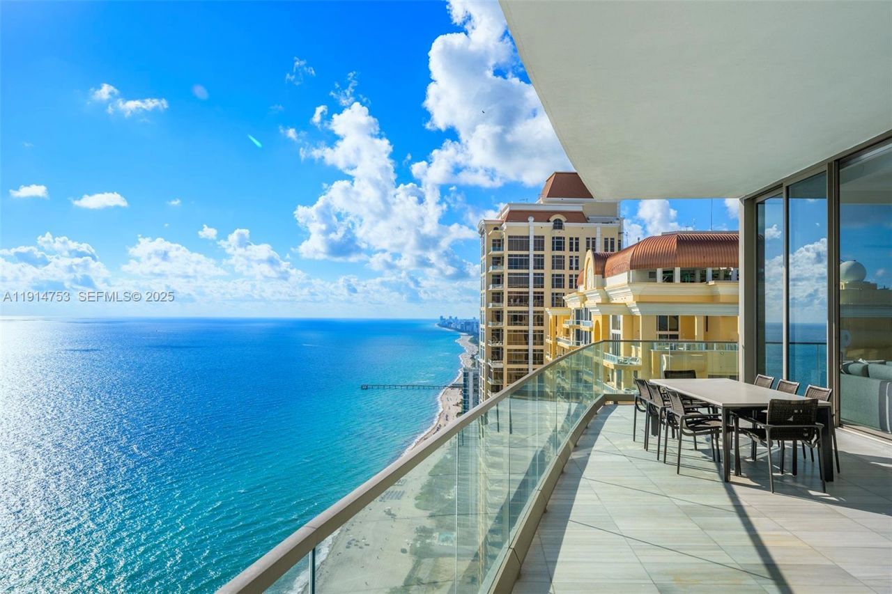 17901 Collins Ave, Unit 4507, Sunny Isles Beach, FL 33160 Photo