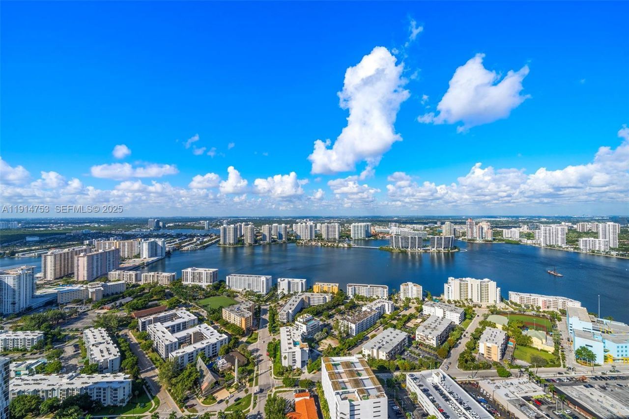17901 Collins Ave, Unit 4507, Sunny Isles Beach, FL 33160 Photo
