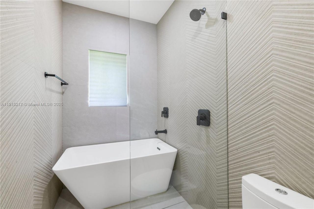 8941 SW 65th Ct, Unit 8941, Pinecrest, FL 33156 Photo