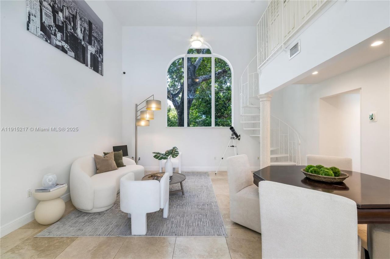 8941 SW 65th Ct, Unit 8941, Pinecrest, FL 33156 Photo