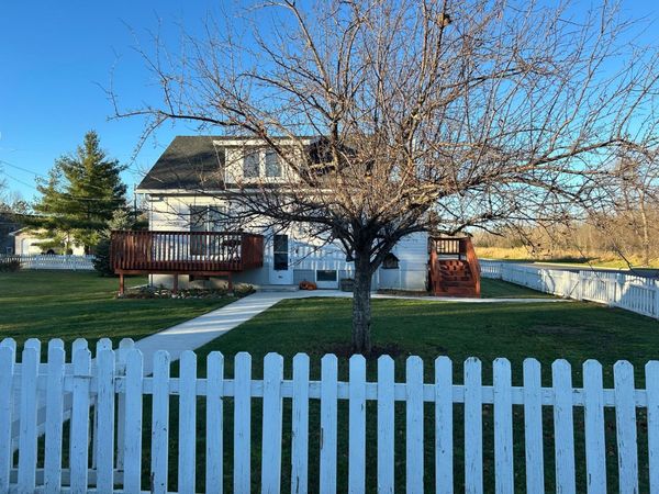 517 1st Street NE, Deer River, MN 56636