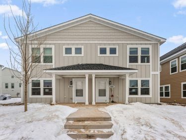 1368 Winthrop Street N, Unit 2, Saint Paul, MN 55119