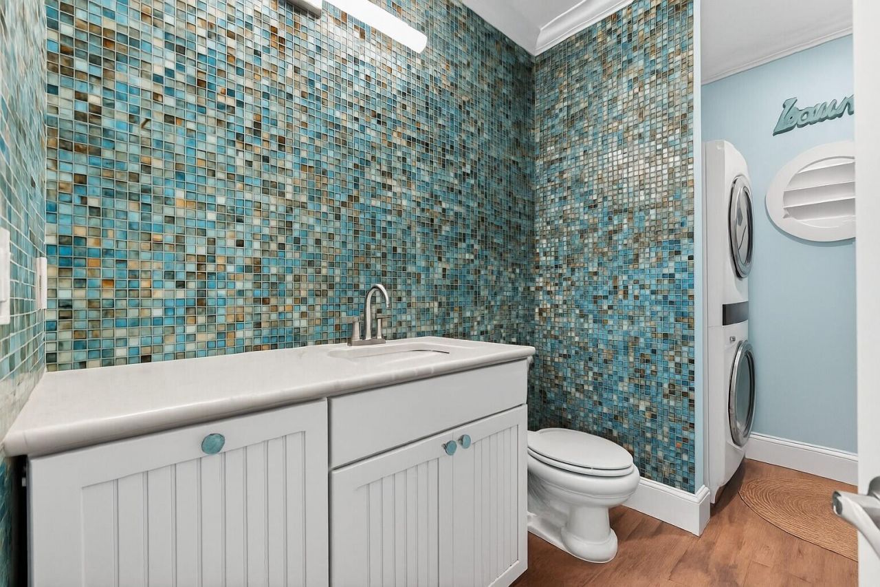 802 SE Portage Avenue, Port Saint Lucie, FL 34984 Photo