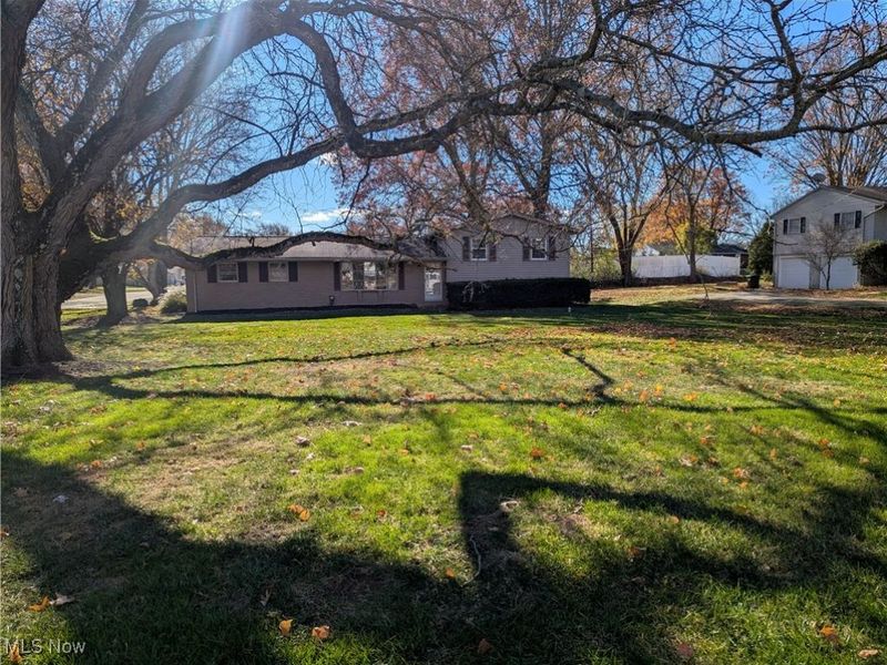 7160 Bretz Street NW, Massillon, OH 44646 Photo 1