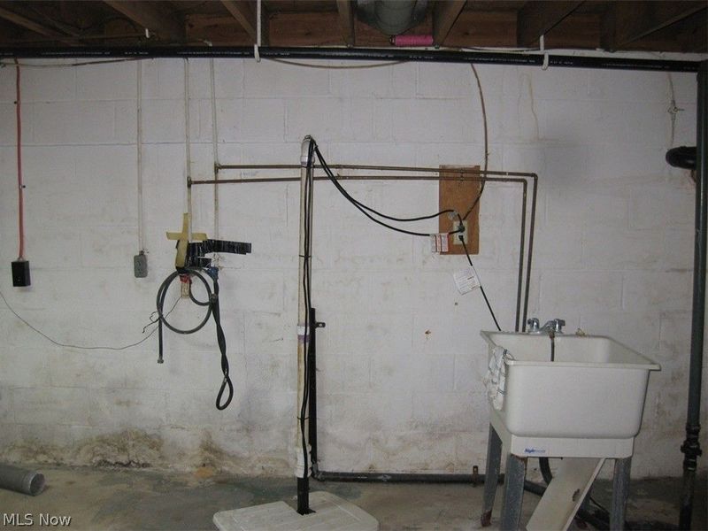 7160 Bretz Street NW, Massillon, OH 44646 Photo 30